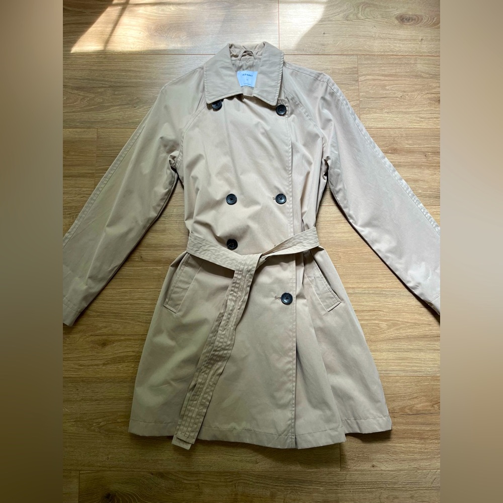 Trench Coat